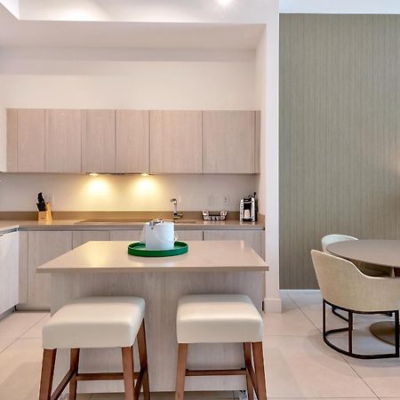 203-1Br/1Ba At The Beach Gem! Lux Amenities! Χόλιγουντ Εξωτερικό φωτογραφία