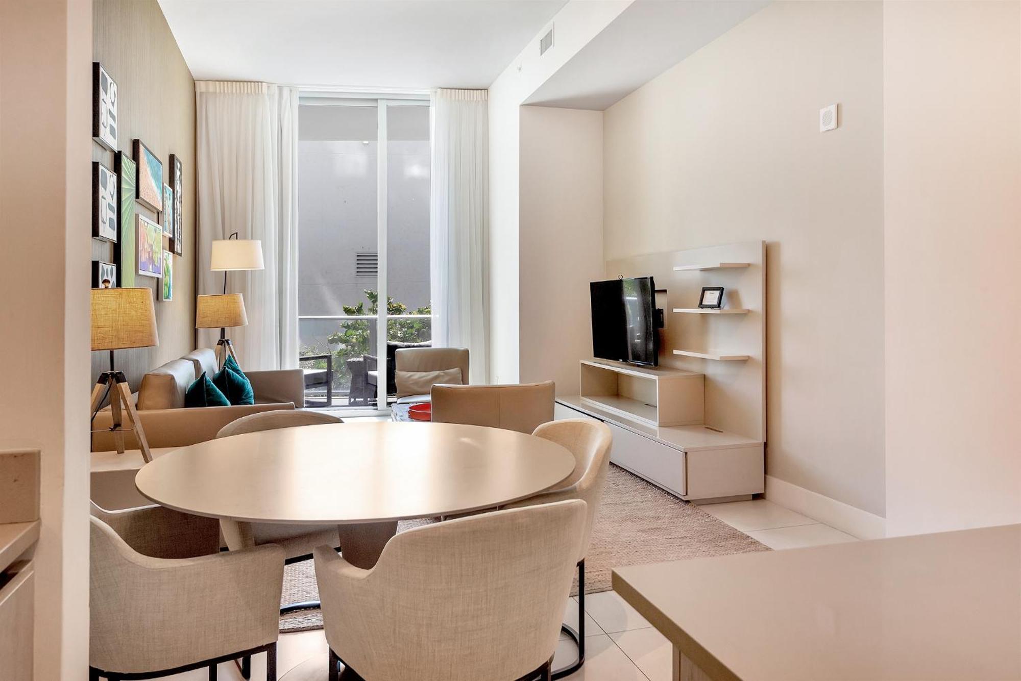203-1Br/1Ba At The Beach Gem! Lux Amenities! Χόλιγουντ Εξωτερικό φωτογραφία