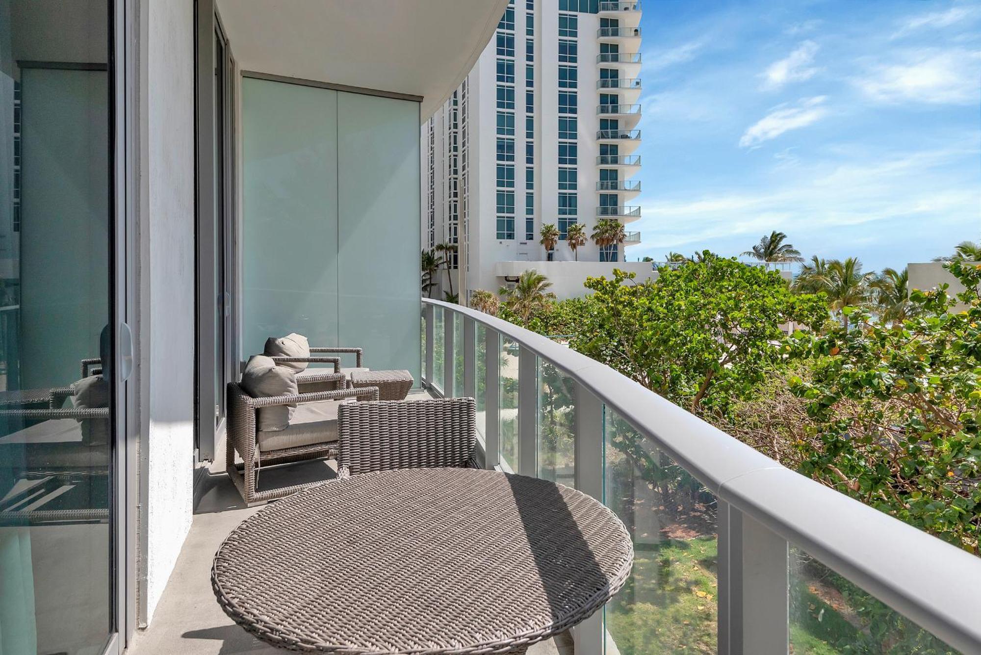 203-1Br/1Ba At The Beach Gem! Lux Amenities! Χόλιγουντ Εξωτερικό φωτογραφία